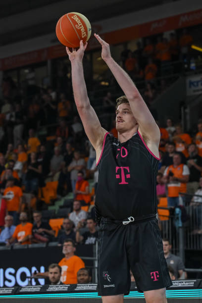 来迎来属于 来迎来属于