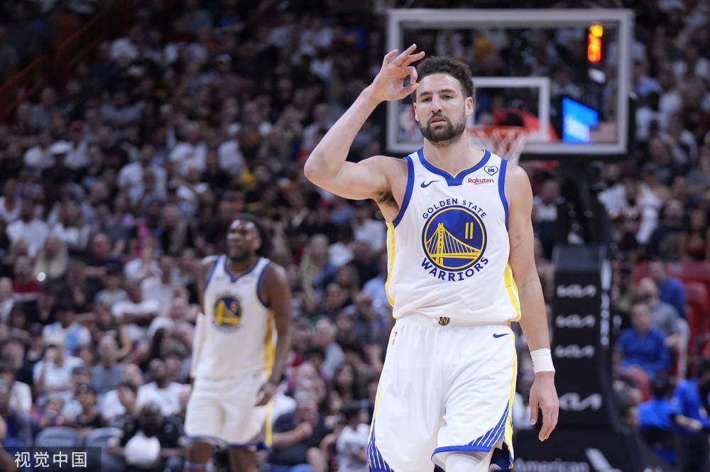 在这场足球 在这场足球